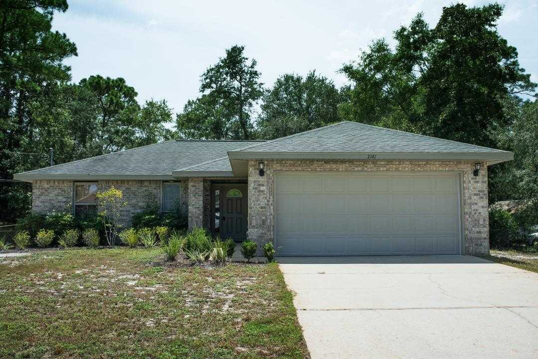 photo 1: 7161 Blueberry Lane, Navarre FL 32566