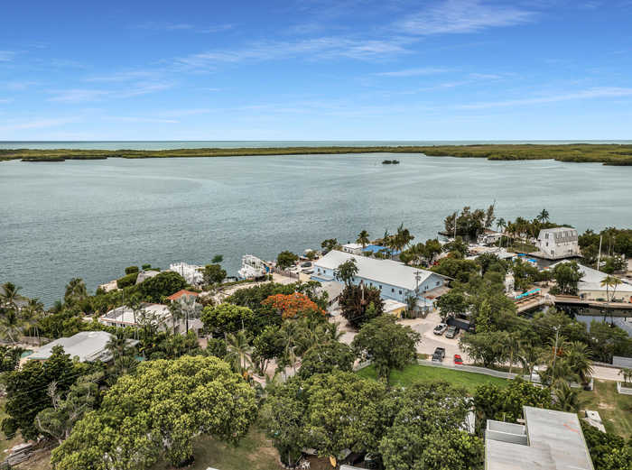 photo 17: 70 Transylvania Avenue, Key Largo FL 33037