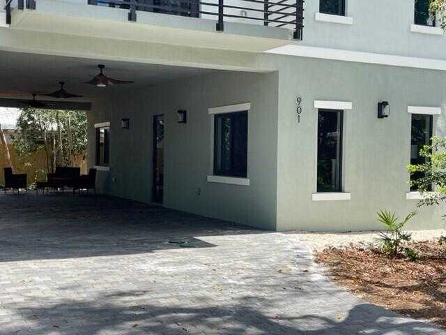 photo 3: 901 Estall Street, Key Largo FL 33037