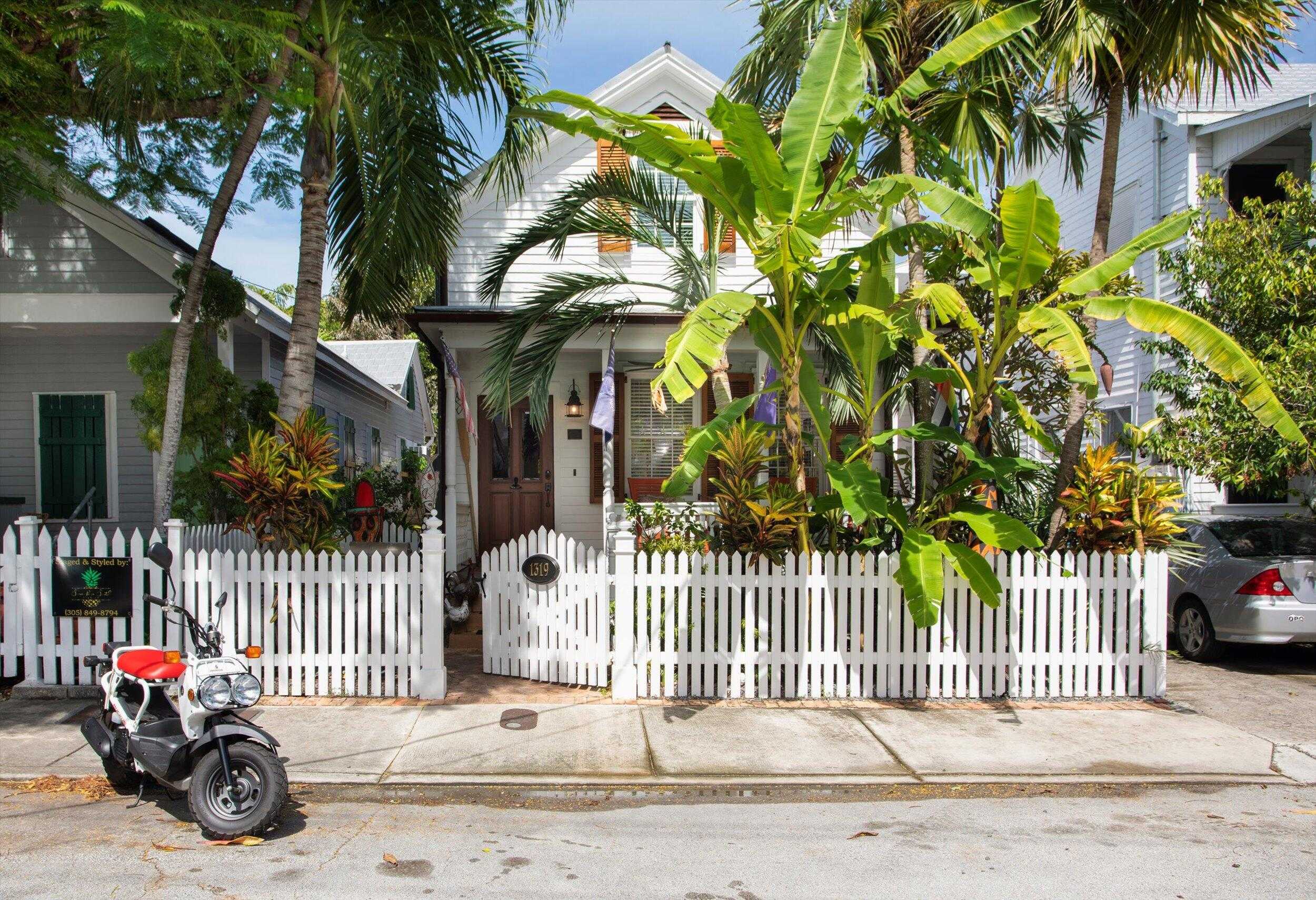 photo 3: 1319 Newton Street, Key West FL 33040