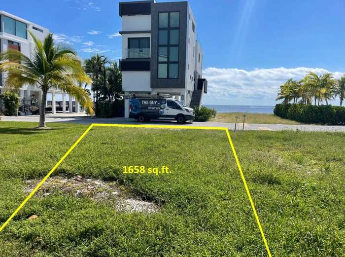 photo 1: 94825 Overseas Highway, Key Largo FL 33037