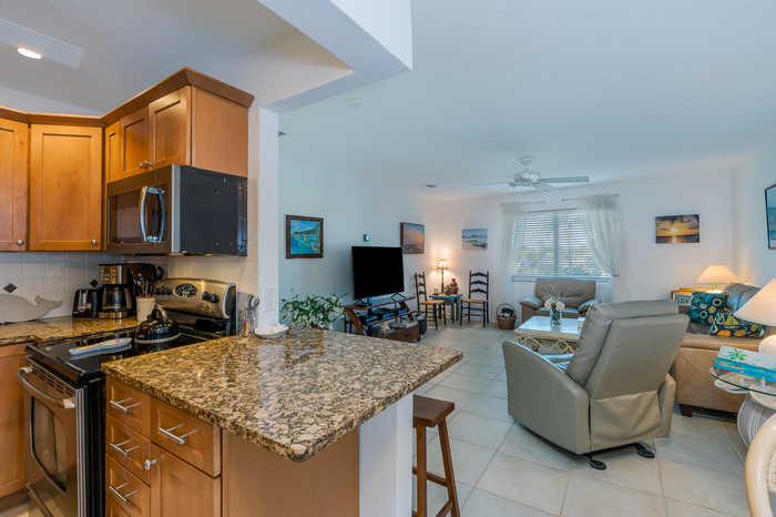 photo 2: 1101 W Ocean Drive, Key Colony FL 33051