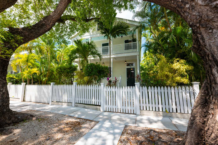 photo 1: 408 Grinnell Street, Key West FL 33040