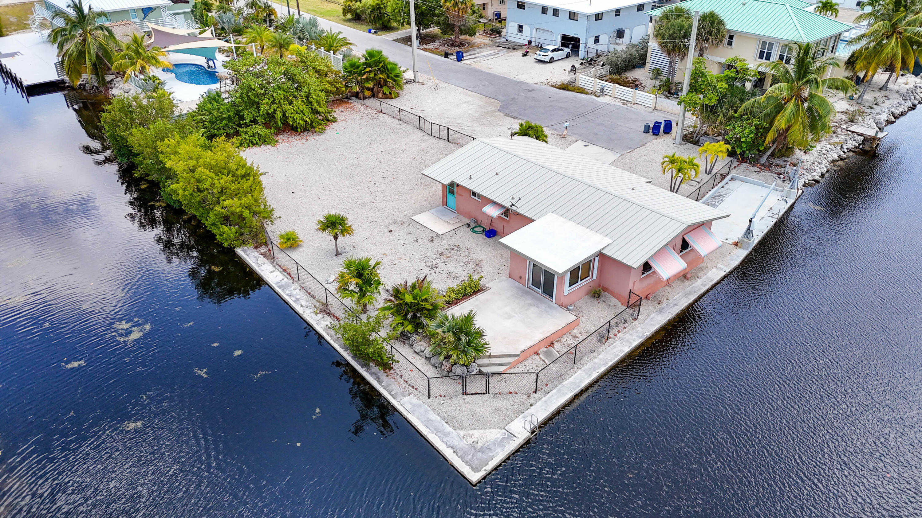 photo 3: 30427 Hawk Lane, Big Pine Key FL 33043