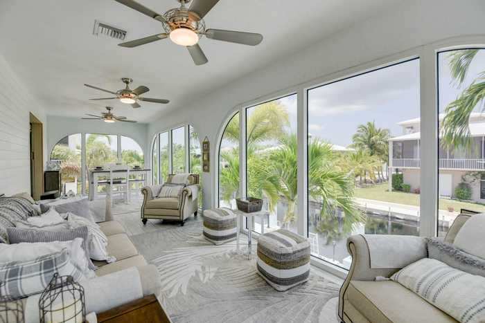 photo 2: 29673 Saratoga Avenue, Big Pine Key FL 33043