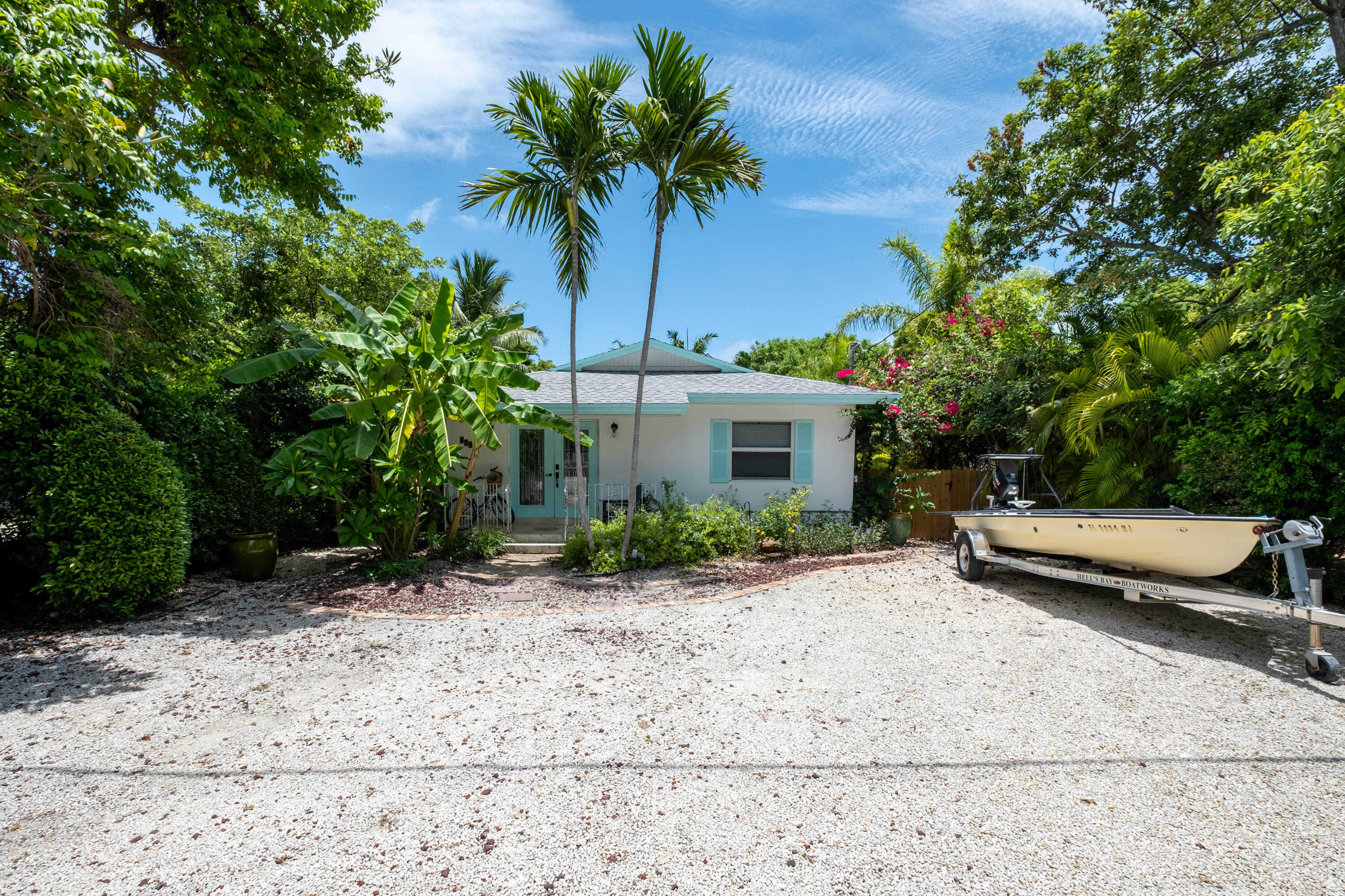 photo 2: 252 Hibiscus Street, Plantation Key FL 33070