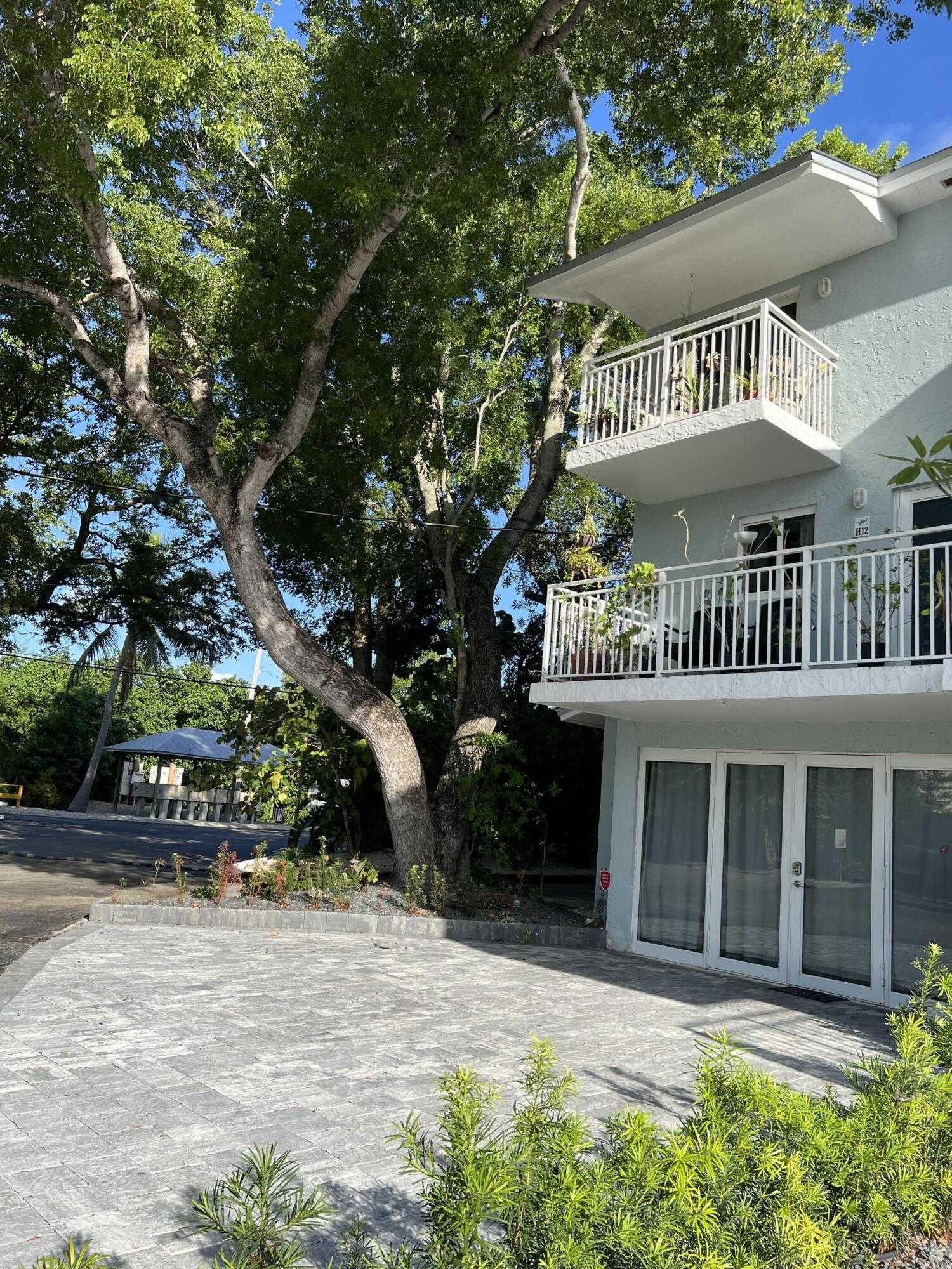 photo 3: 1500 Ocean Bay Drive, Key Largo FL 33037