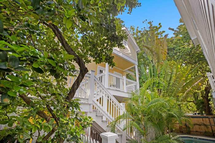 photo 1: 604 Truman Avenue, Key West FL 33040