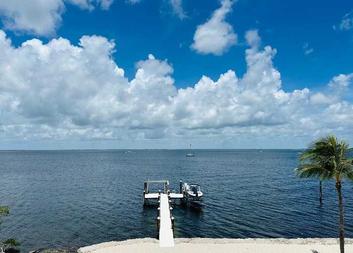 photo 2: 1532 Shaw Drive, Key Largo FL 33037