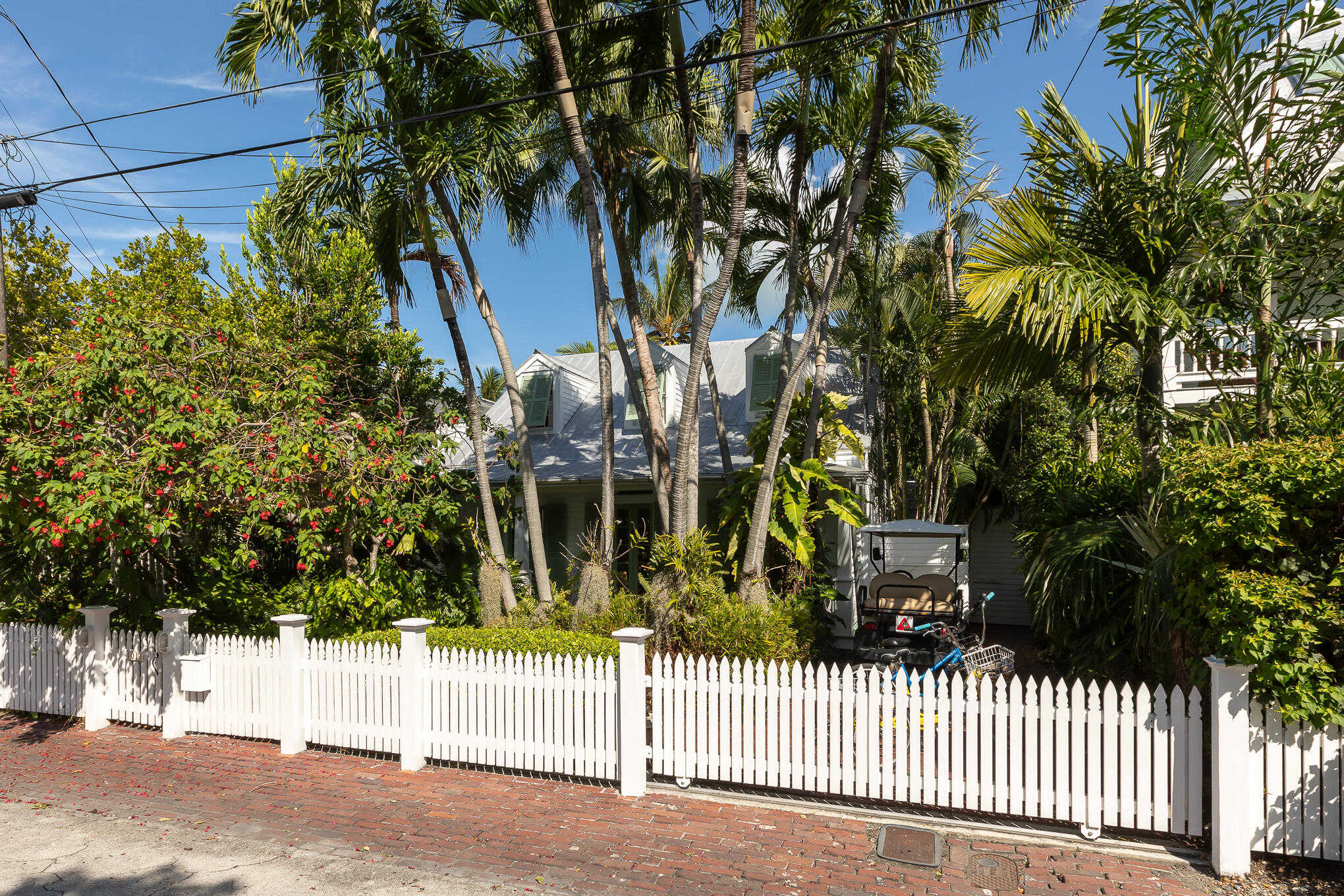 photo 2: 1011 South Street, Key West FL 33040