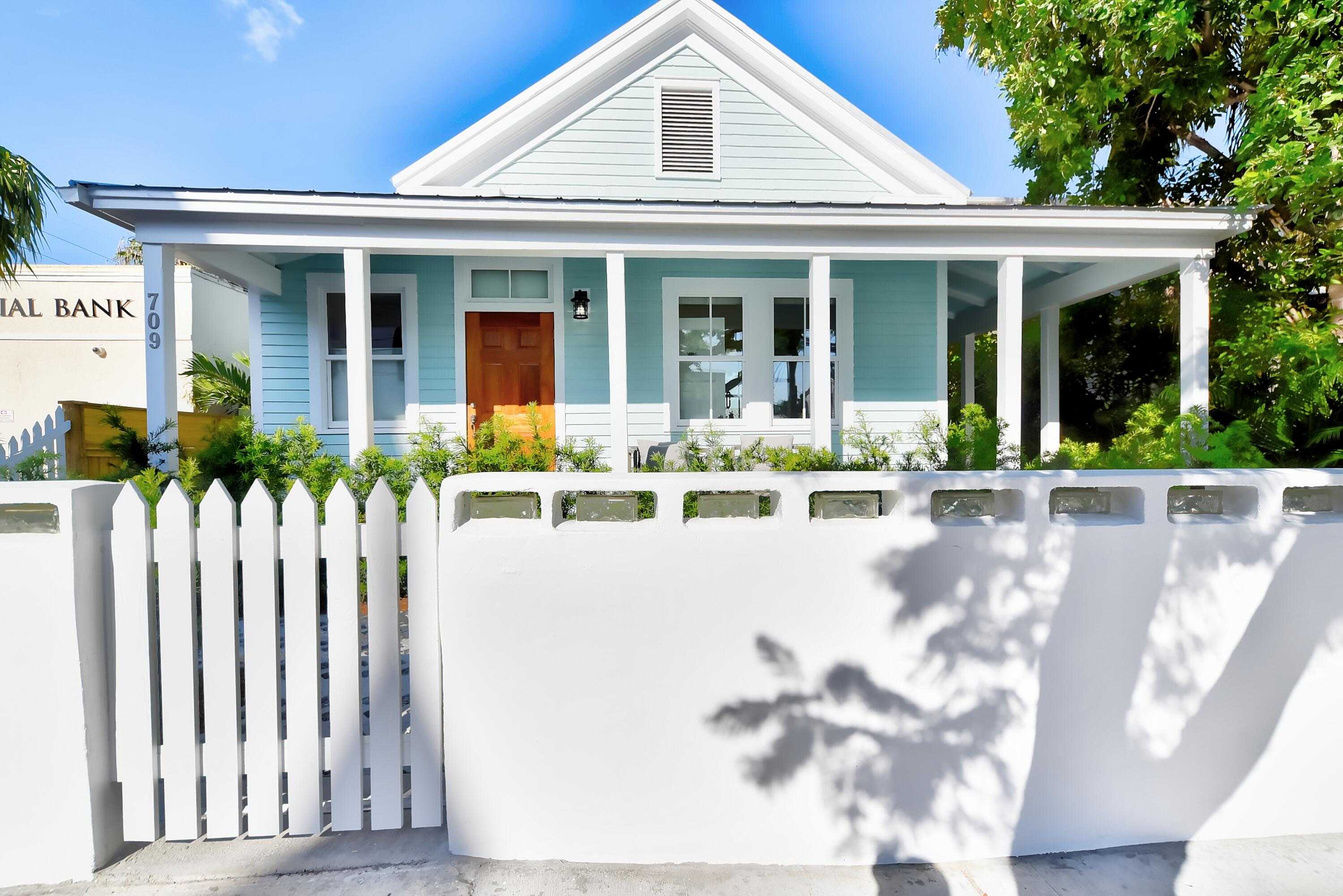 photo 2: 709 Whitehead Street, Key West FL 33040