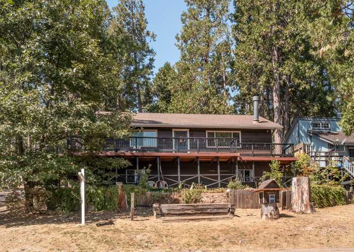 photo 1: 41852 Meadow Lane, Auberry CA 93602