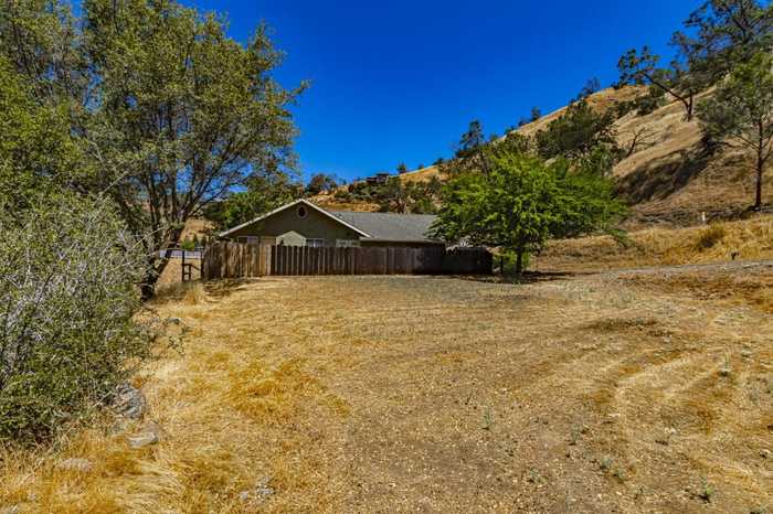 photo 14: 27785 Sky Harbour Road, Friant CA 93626