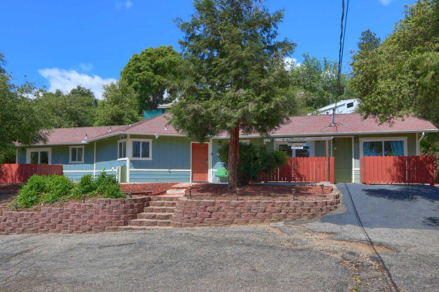 photo 2: 42369 Buckeye Road, Oakhurst CA 93644