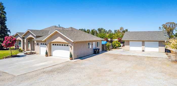 photo 2: 16272 Mark Road, Madera CA 93636