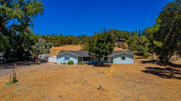 photo 1: 42959 Ranger Circle Court, Coarsegold CA 93614