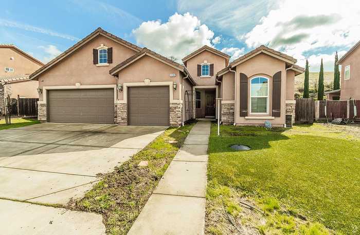 photo 1: 21262 Tramonto Lane, Friant CA 93626