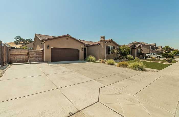 photo 1: 21208 Ruscello Lane, Friant CA 93626