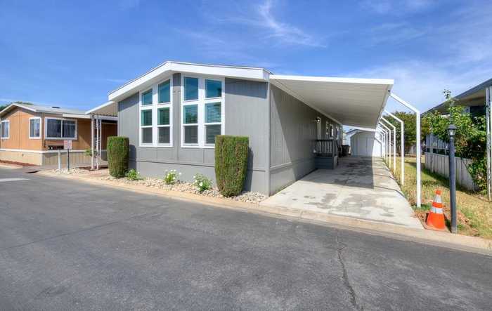 photo 32: 336 E Alluvial Avenue Unit 157, Fresno CA 93720