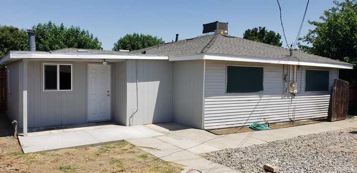 photo 12: 625 College Avenue, Coalinga CA 93210