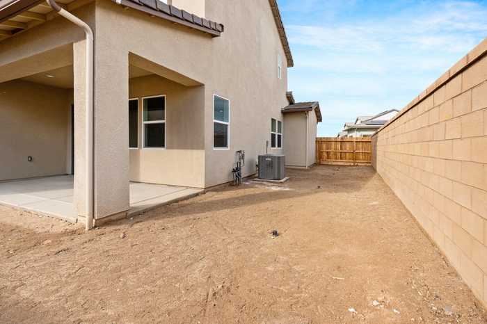 photo 9: 1135 Dana Lane, Madera CA 93636