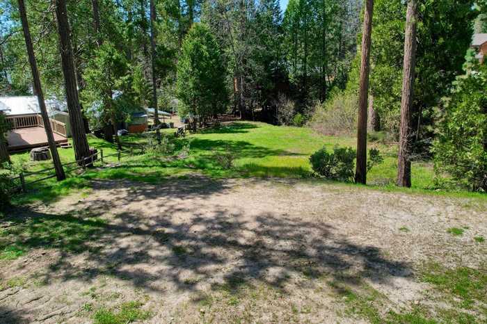 photo 1: 1 Dogwood Creek Drive, Bass Lake CA 93604