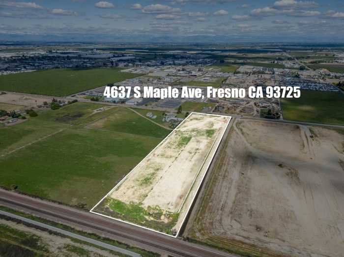 photo 1: 4637 S Maple Avenue, Fresno CA 93725