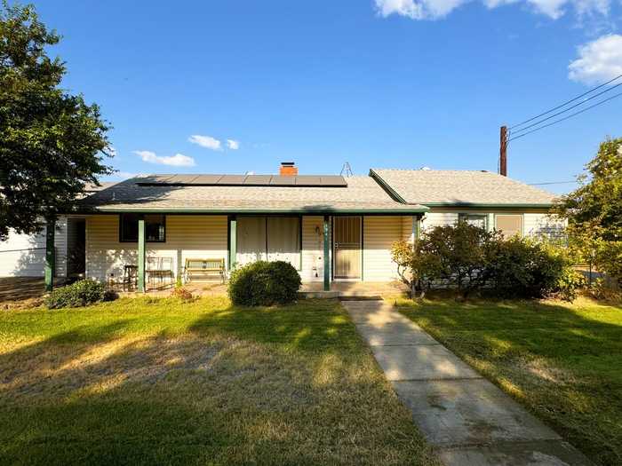 photo 2: 1341 N Fancher Avenue, Fresno CA 93737