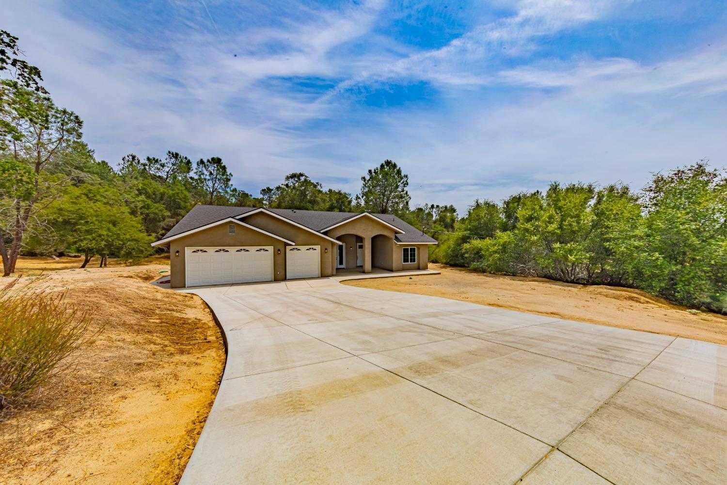 photo 2: 41436 Long Hollow Dr., Coarsegold CA 93614