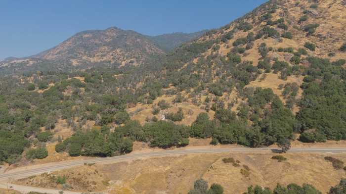 photo 2: Kings Canyon Rd, Miramonte CA 93641