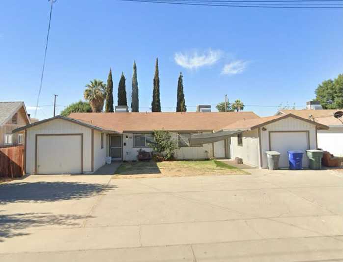 photo 1: 546 E Polk Street, Coalinga CA 93210