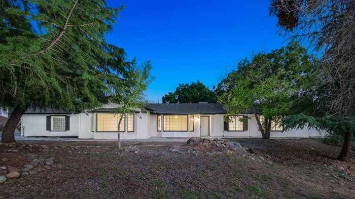 photo 1: 42906 Ranger Circle Dr. Drive, Coarsegold CA 93614