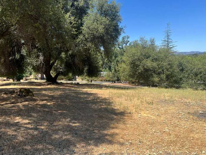 photo 2: 50613 Granite Butte Way, Oakhurst CA 93644