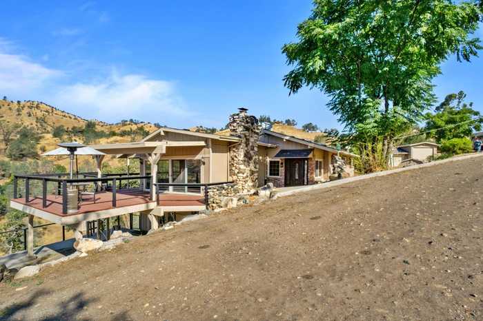 photo 2: 20614 Lake View Drive, Friant CA 93626