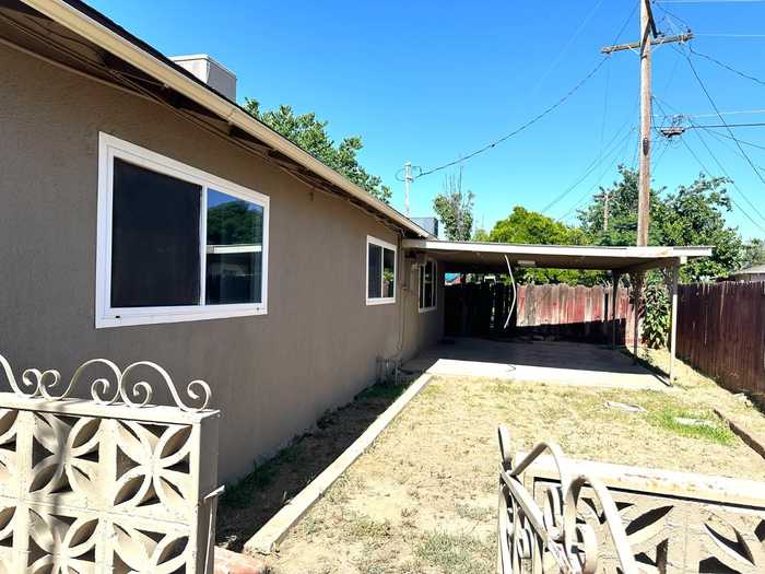 photo 31: 705 11th Street, Sanger CA 93657