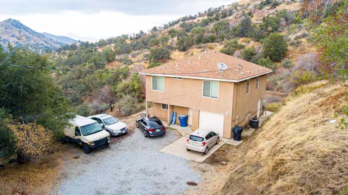 photo 1: 45704 Butternut Lane, Squaw Valley CA 93675