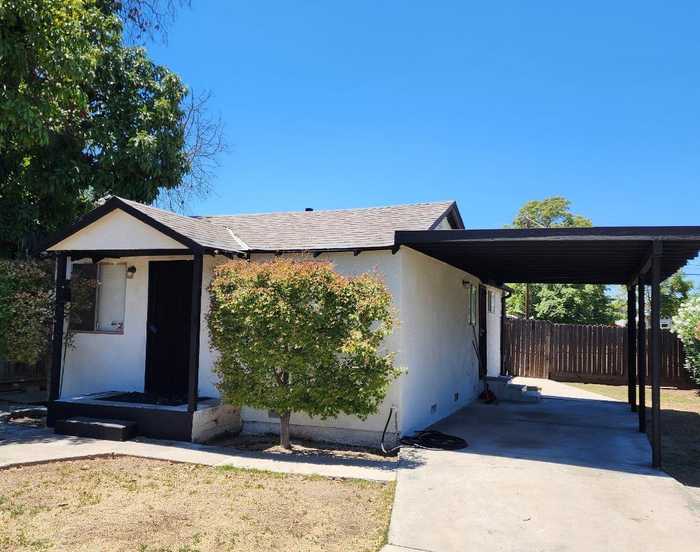 photo 2: 2474 S 11th Street, Fresno CA 93725