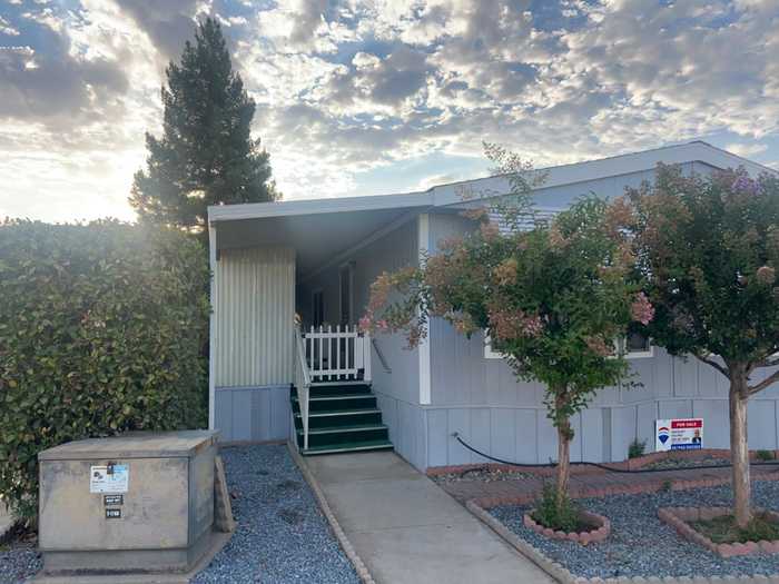 photo 2: 371 Bethel Avenue Unit 123, Sanger CA 93657