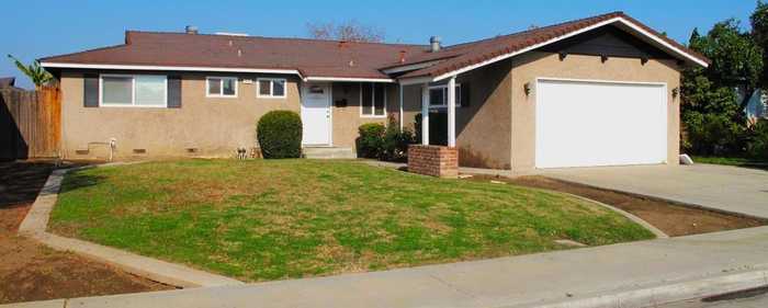 photo 2: 649 W Ashcroft Avenue, Clovis CA 93612