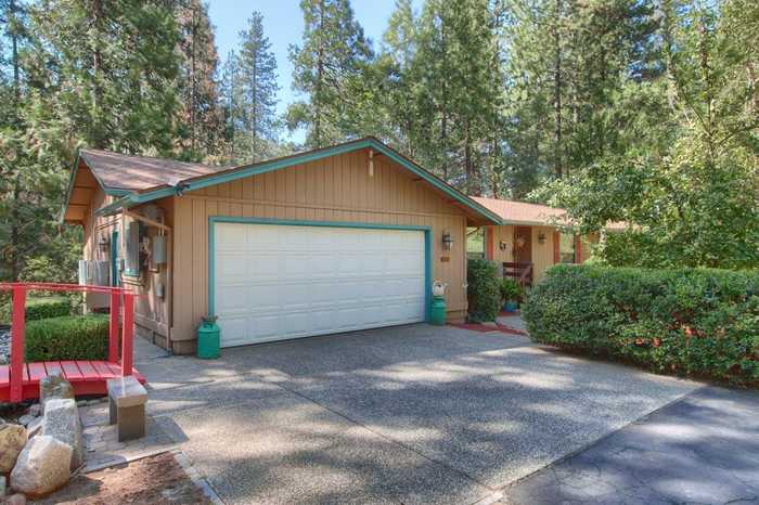 photo 1: 36555 Mudge Ranch Road, Coarsegold CA 93614