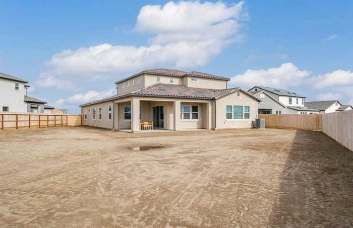 photo 38: 954 Talus Way, Madera CA 93636