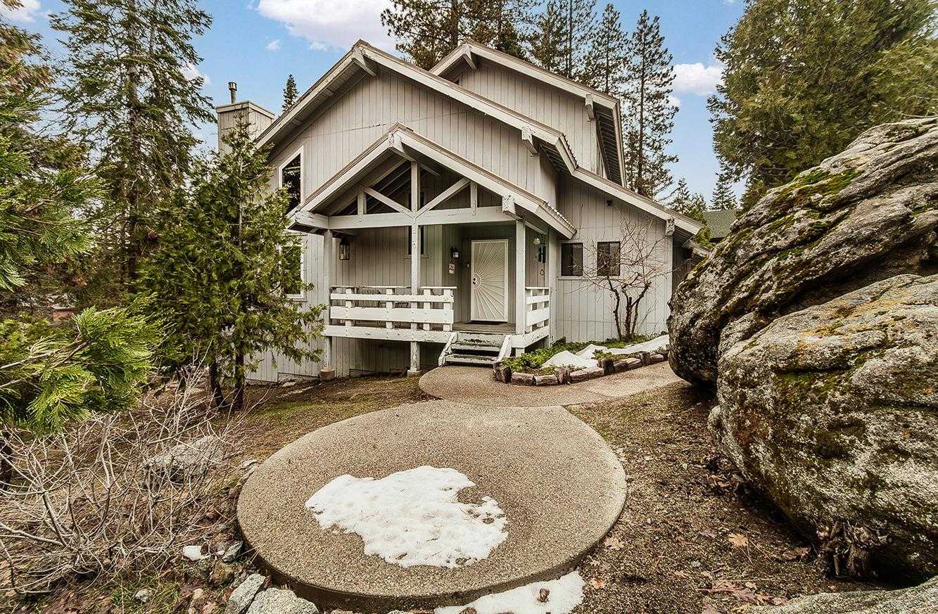 photo 1: 40780 Village Pass Lane, Shaver Lake CA 93664