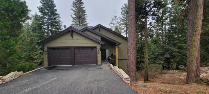 photo 1: 40322 Mariposa Lilly Lane, Shaver Lake CA 93664