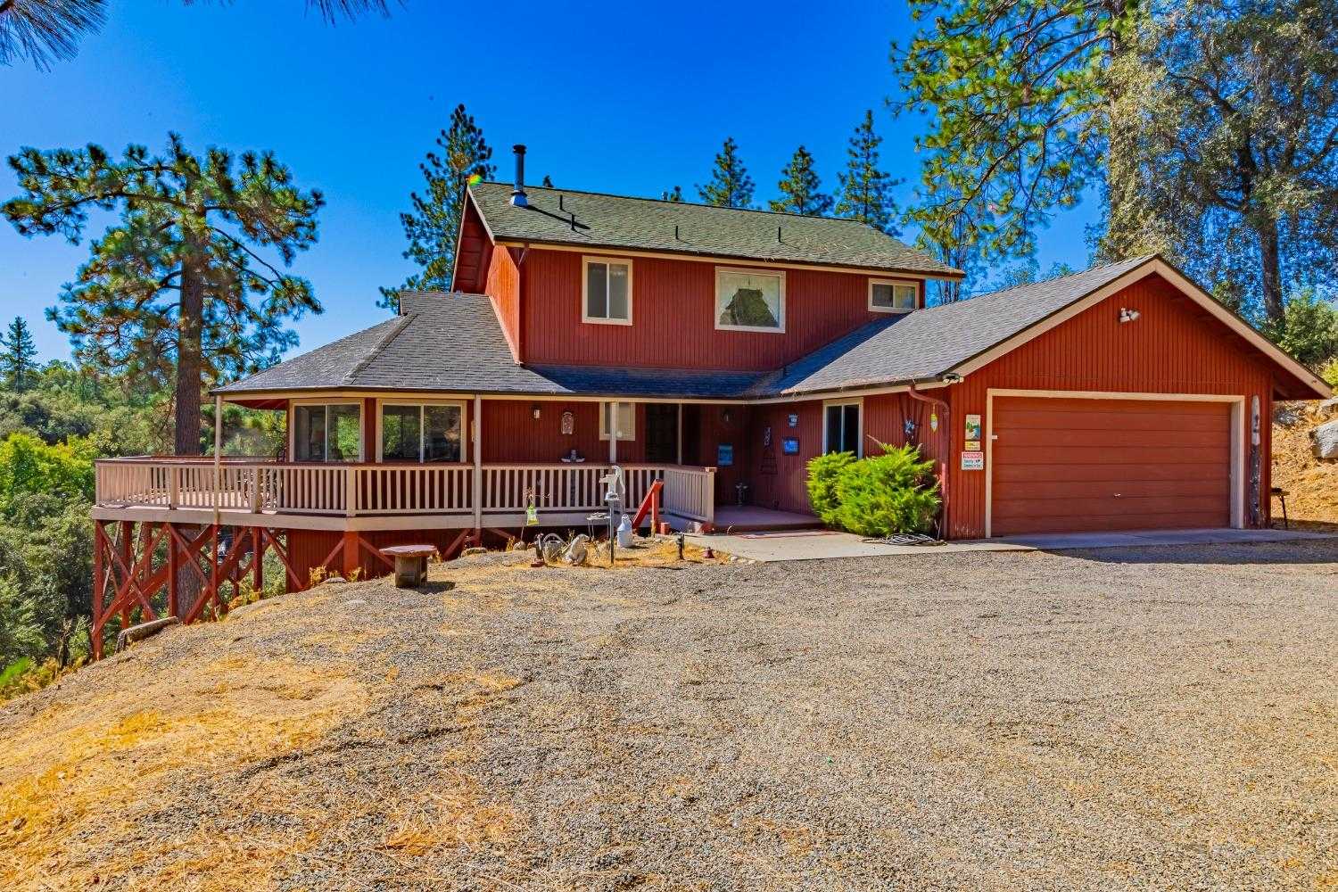 photo 1: 42852 Sunshine Mountain Road, Oakhurst CA 93644