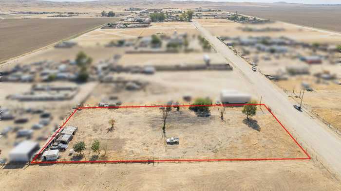 photo 14: 47930 Lost Hills Road, Coalinga CA 93210