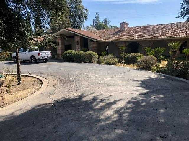 photo 1: 5478 E Butler Avenue, Fresno CA 93727