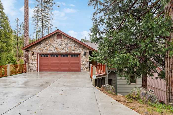 photo 1: 53930 Creekside Lane, Bass Lake CA 93604