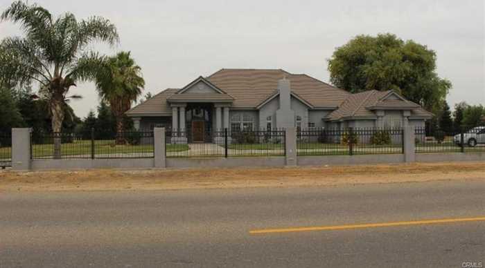 photo 1: 895 S Marks Avenue, Fresno CA 93706