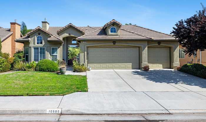 photo 2: 10680 N Bunker Hill Drive, Fresno CA 93730