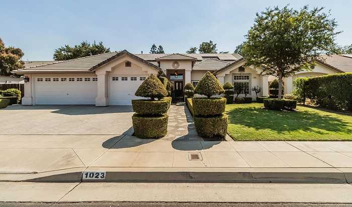 photo 1: 1023 N Karen Avenue, Clovis CA 93611